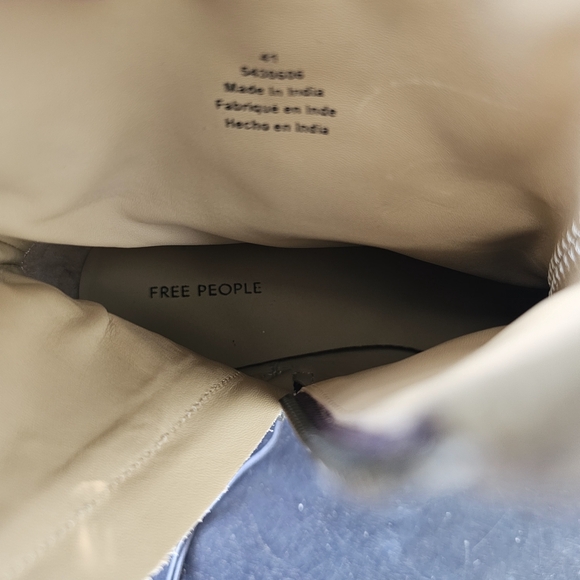 Womens Size 10 Free People Tan Leather Ankle Cowboy Boots Western - Picture 9 of 12